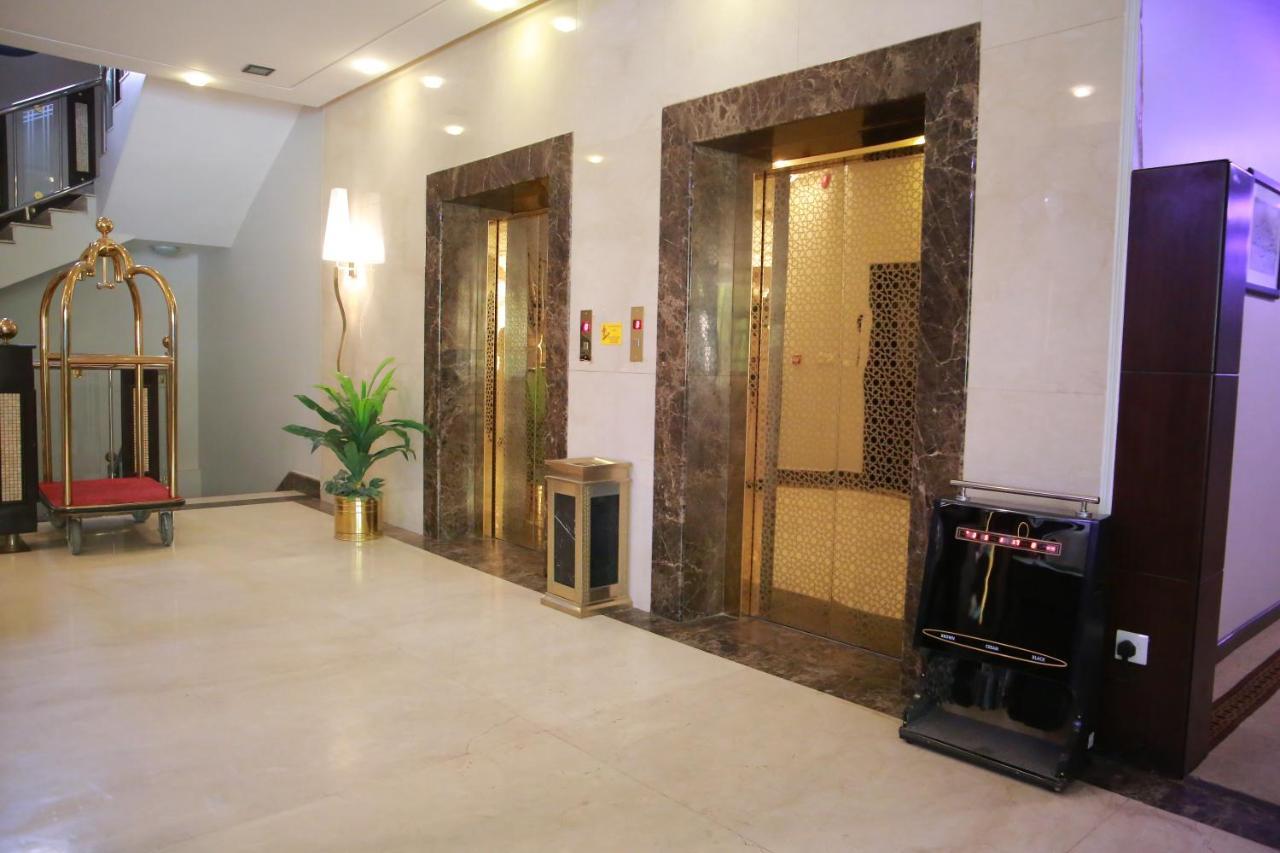 A Tours Hotel Apartments リヤード エクステリア 写真